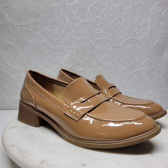 Jones New‎ York Cabeela Loafers Womens 10 Tan Faux Patent Leather Chunky Heels - Picture 2 of 16